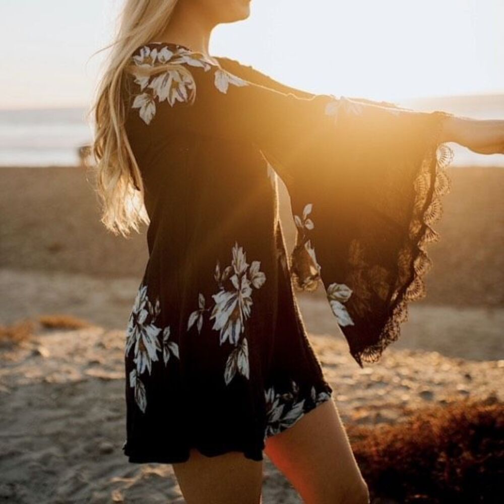 Free People Wanderer Mini Dress Charcoal‎ Floral Bell Sleeve As Seen On TV Small